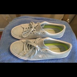 Converse tennis shoes